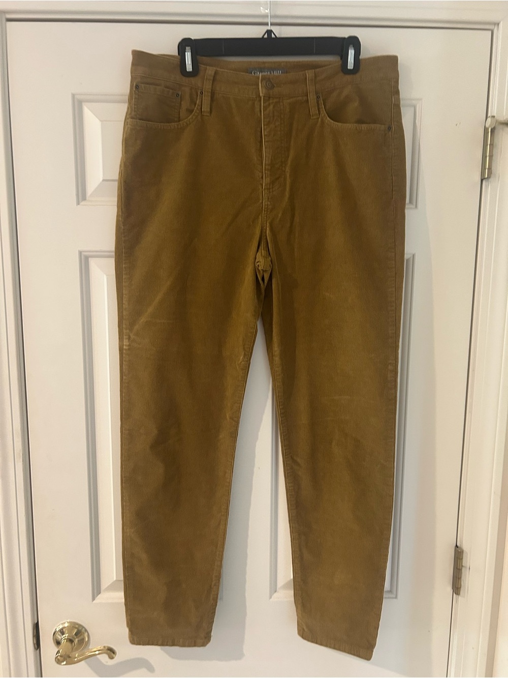 Garnet Hill Women’s Corduroy Pants in Camel Brown